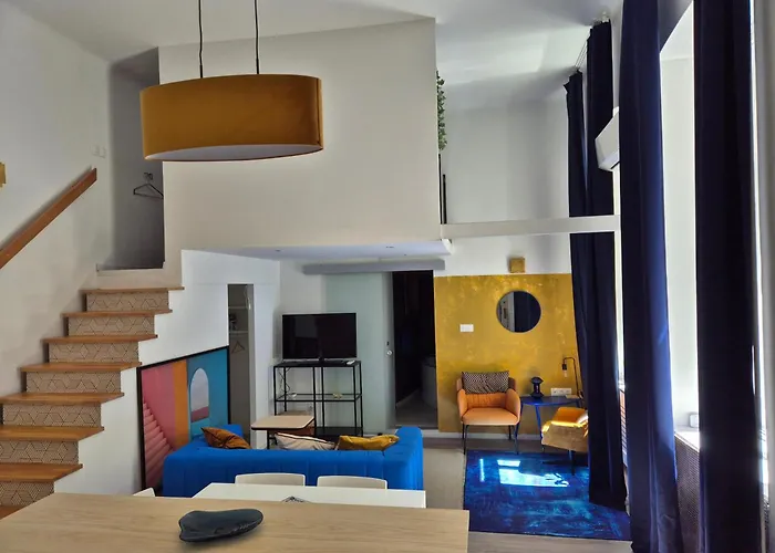 Eden\'S Golden Gallery Loft