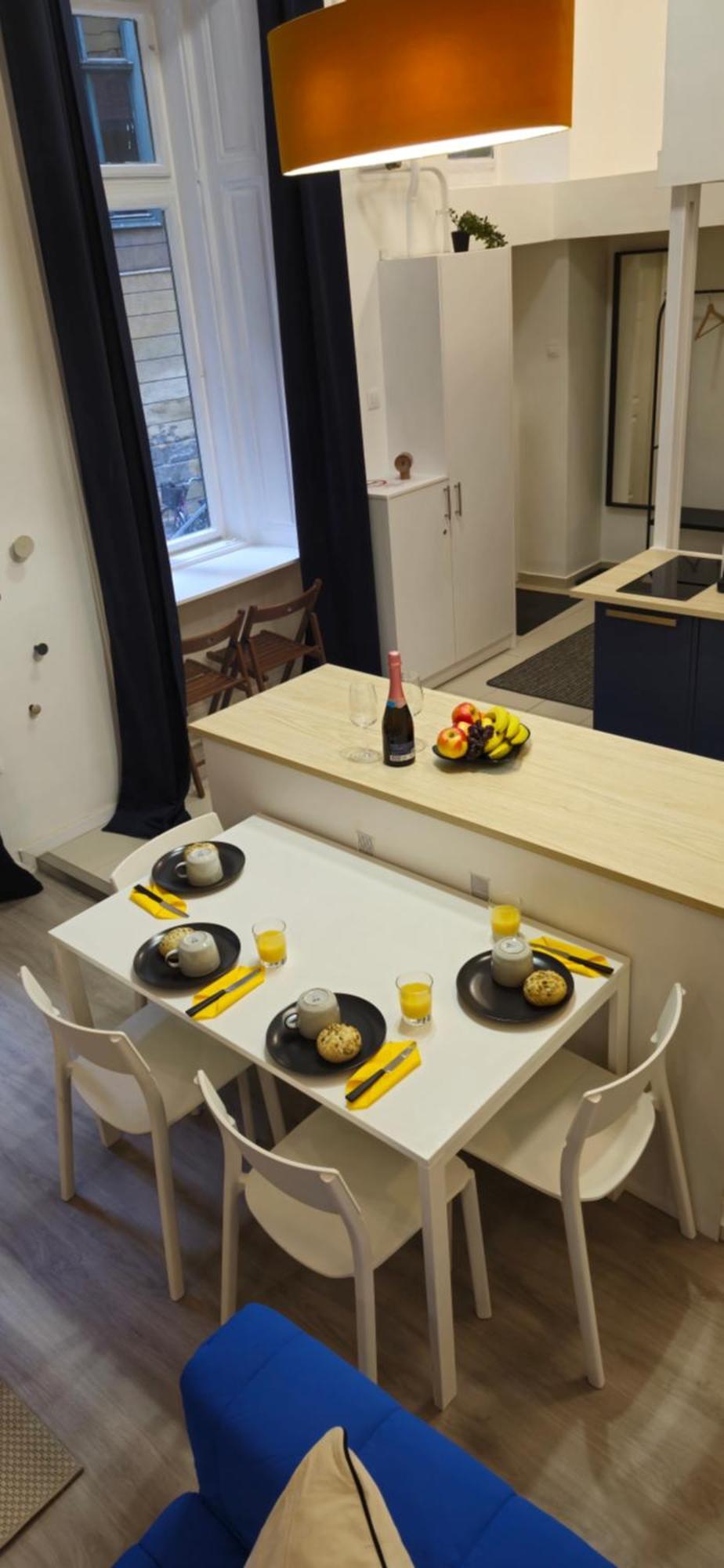 Eden's Golden Gallery Loft Apartamento