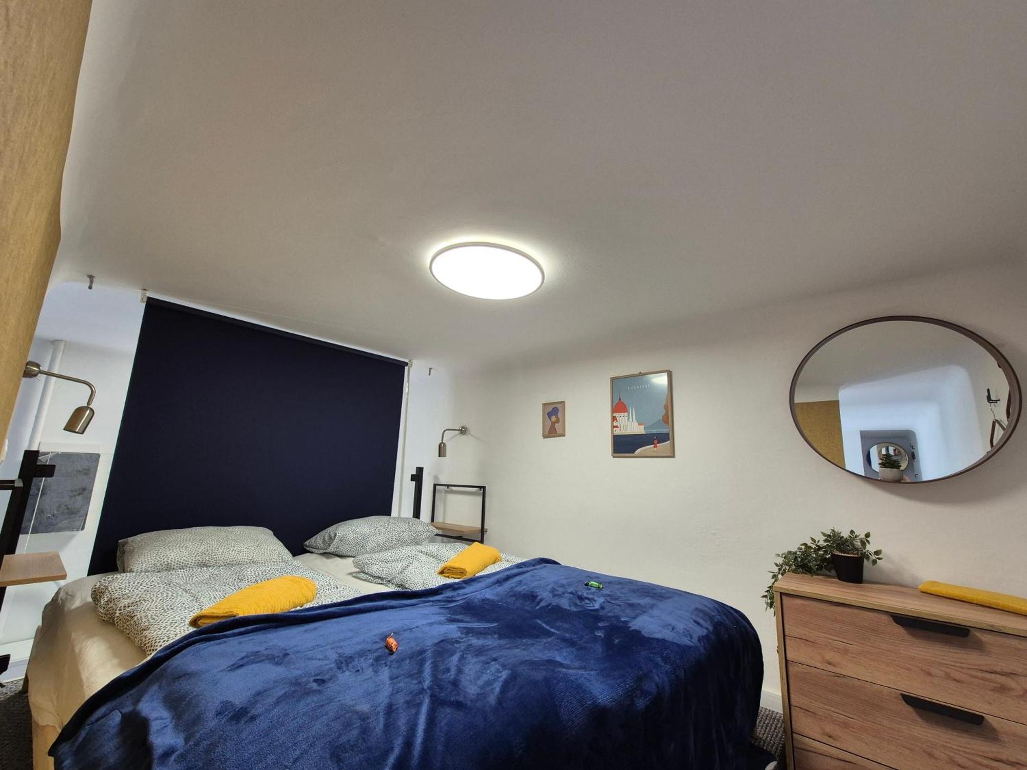 Eden's Golden Gallery Loft